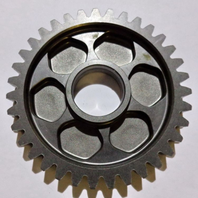 Ozubené kolo 1st převodovky Yamaha YZF-R1, FZS1000