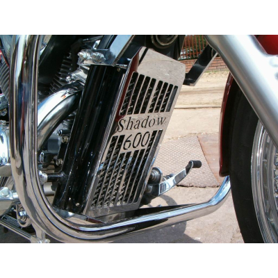 Honda VT 600 Shadow kryt chladiče