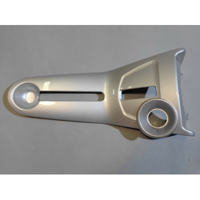 Středový panel kapotáže PIAGGIO MP3