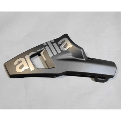 Levá spodní kapotáž APRILIA TUONO V2