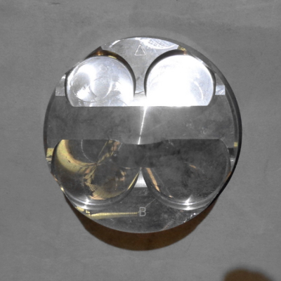 Sestava pístu a pístních kroužků - verze "B" APRILIA RSV4 1000