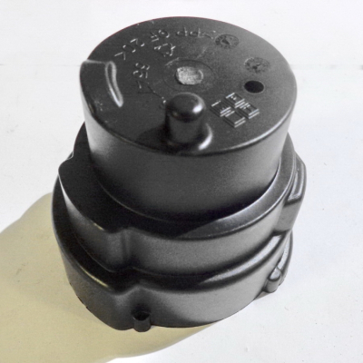 Pouzdro pro 12V zásuvku PIAGGO MP3 125,300