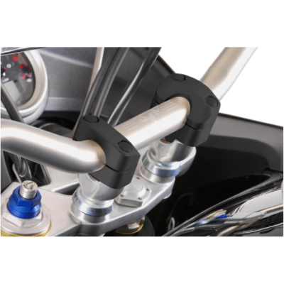 Aprilia Adaptér řidítek 22/28mm +20 mm, černé SW-Motech