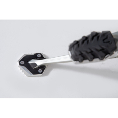 Triumph Tiger 800 XC / XR (18-)  - rozšíření stojánku  SW-Motech