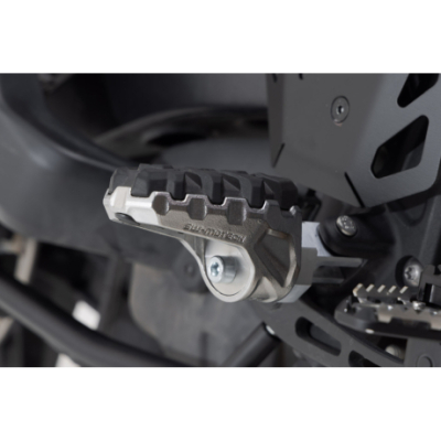 Harley-Davidson Pan America (21-)- footrest kit EVO SW-Motech