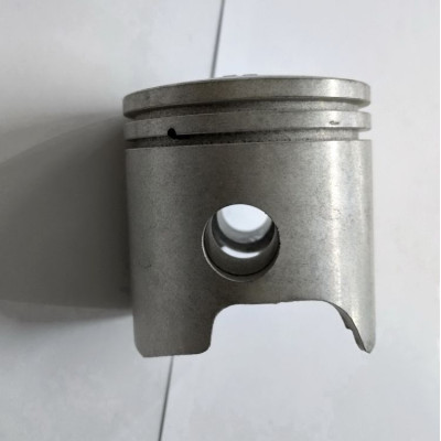 Píst (druhý, O.s) pro člunový motor 9.9