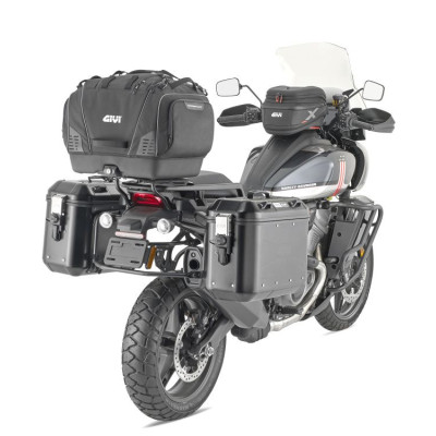 T525 cestovní zavazadlo GIVI s úchytem na MONOKEY, černé, objem 33 l., pro převoz zvířat