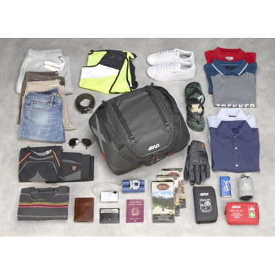 XL08B cestovní zavazadlo GIVI s úchytem na MONOKEY, černé, objem 40 l., s vnitřní vodotěsnou taškou