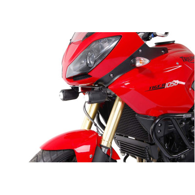 Světlo hoře pro Triumph Tiger 1050 (06-12) a Tiger 1050 SE (11-12)Cyklista držáky pro montáž na stávající montážní bodyKompatibi