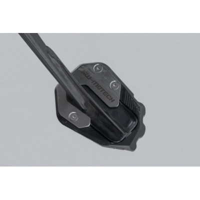 Prodloužení pro patku bočního stojanuToto rozšíření pro boční patku bylo speciálně vyvinuto pro boční stojan Harley-Davidson Pan