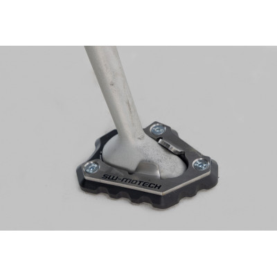 Prodloužení pro patku bočního stojanuToto rozšíření pro boční patku bylo speciálně vyvinuto pro boční stojan Triumph Speed Tripl