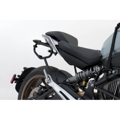 Kapesní systém SysBag 15/15Složení tohoto systému je optimálně navrženo pro tvar ocasu vašeho motocyklu. Obsahuje dvě tašky Sysb