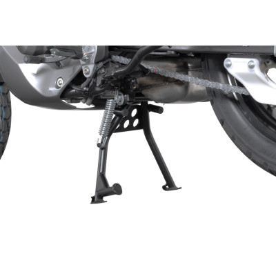 Středový stojan\r\n\r\nNezničitelná, ale lehká konstrukce z ocelových trubek nabízí nejlepší úhel a světlou výšku, usnadňuje zve