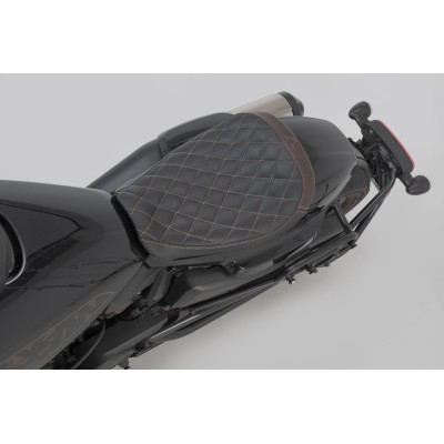 Systém SysBag WP MTento systém zahrnuje odpovídající boční nosič SLC a SysBag WP M pro Harley-Davidson Sportster S (21-). Systém