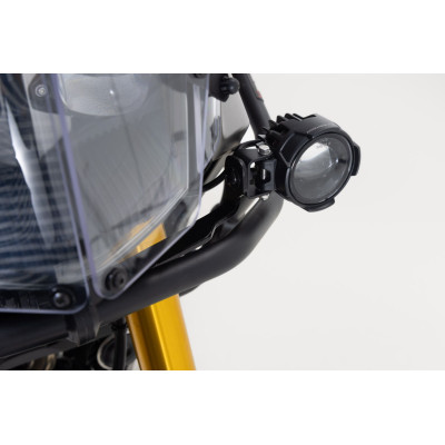 Držák světlaTyto držáky specifické pro motocykl poskytují optimální umístění světel EVO, protože jsou vyvinuty výhradně pro každ