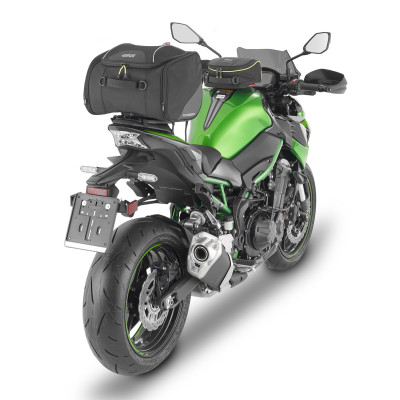 EA146 brašna GIVI "TANKLOCK" na sedlo, 23 l., černá (řada EASY-T), od 2023, uchycení TANKLOCK