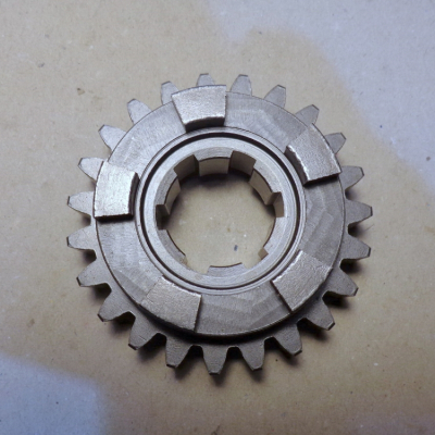Ozubené kolečko převodovky 23 Zubů APRILIA 125 2T