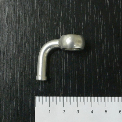 Highway Hawk Koncovka k průtokovému šroubu, úhel 90 stupňů dolů