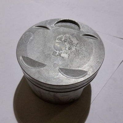 Standartní píst Yamaha XTZ750