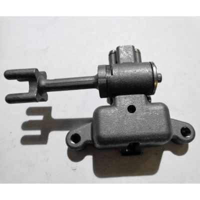 Zámek sedla Yamaha XC125